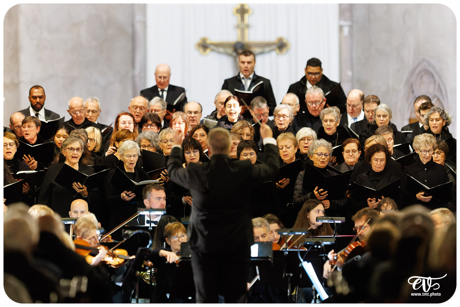 LA MESSE DU COURONNEMENT